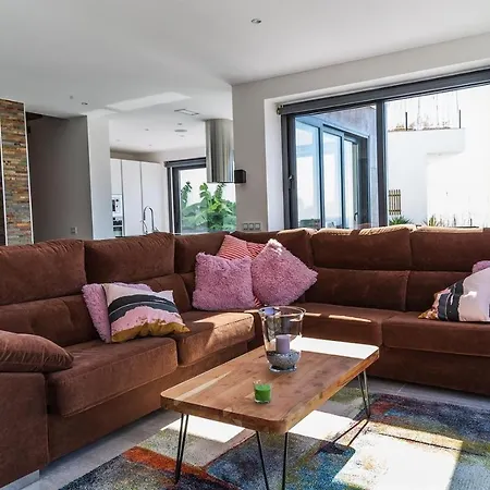 Luxury Celeste Retreat Вилла Торрокс-Коста